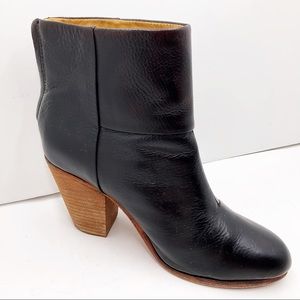 {Rag & Bone}Classic Newbury Leather Boots